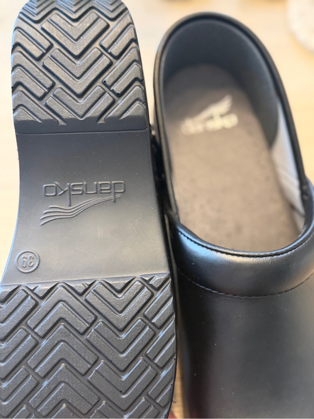 Dansko Black Leather Slip-On Clogs - NEVER WORN - Picture 2 of 4